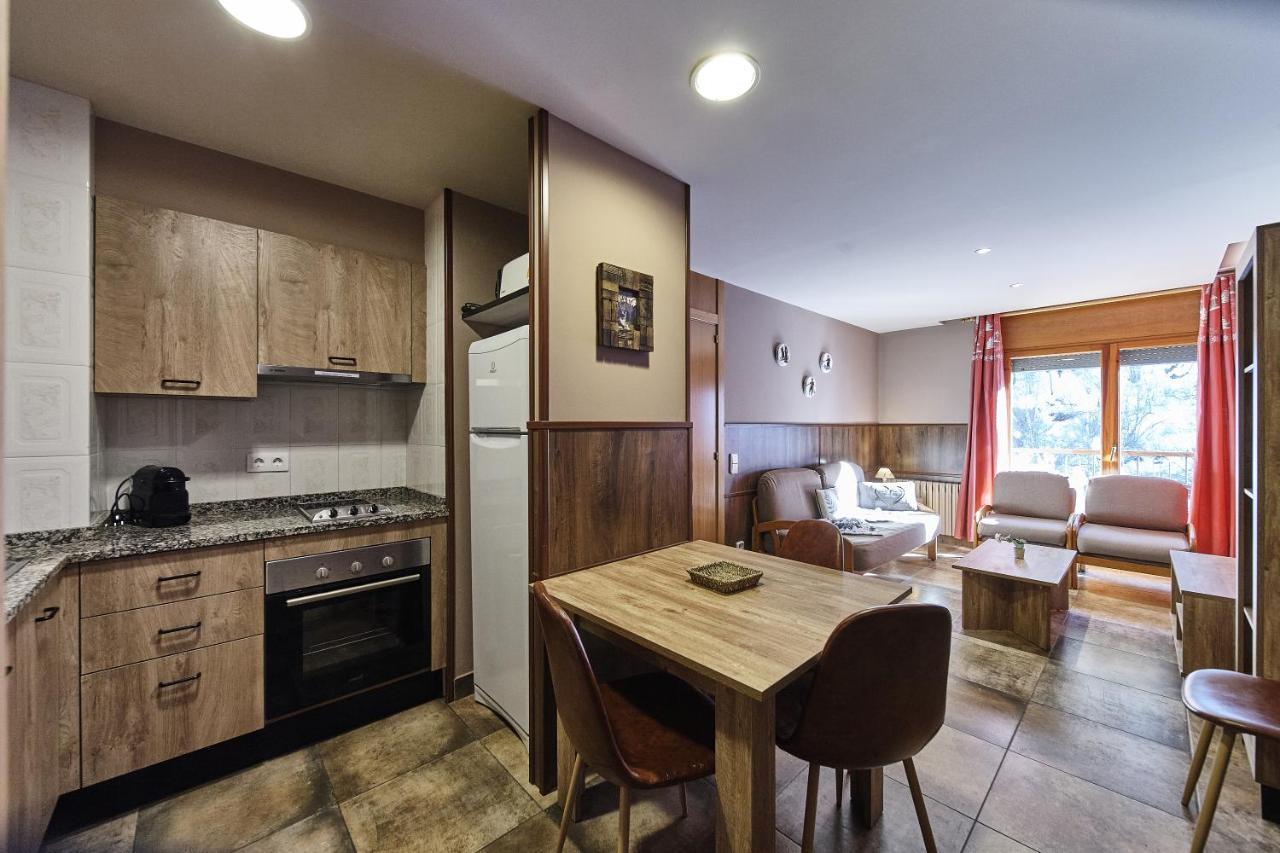 אורדינו Apartaments La Neu מראה חיצוני תמונה